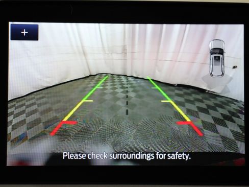 Used 2022 Ford Escape SEL image 16