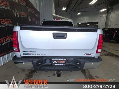 Used 2011 GMC Sierra 1500 SLE w/ Power Tech Package image 8