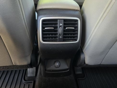 Used 2020 Kia Sportage LX FWD image 24