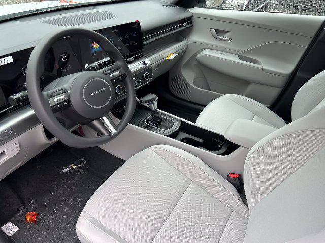 New 2027 Hyundai Kona SE AWD/4WD image 12