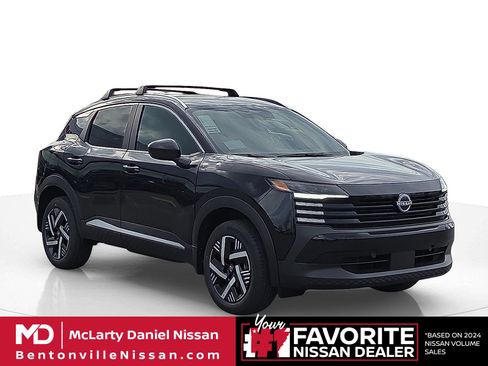 New 2026 Nissan Kicks SV image 1