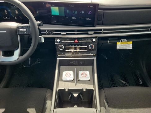 New 2026 Hyundai Santa Fe SE image 17