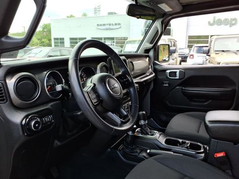 Certified 2018 Jeep Wrangler Unlimited Sport S AWD/4WD image 7