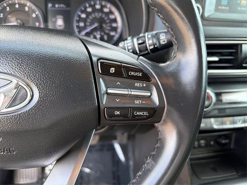 Used 2020 Hyundai Kona Limited AWD/4WD image 26