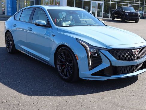 Used 2025 Cadillac CT5 V Blackwing w/ Precision Package RWD image 2