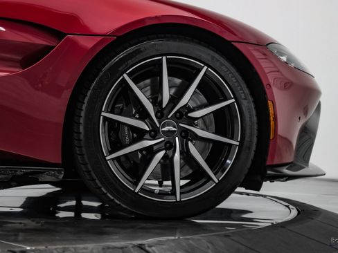 Used 2019 Aston Martin V8 Vantage Coupe RWD image 92