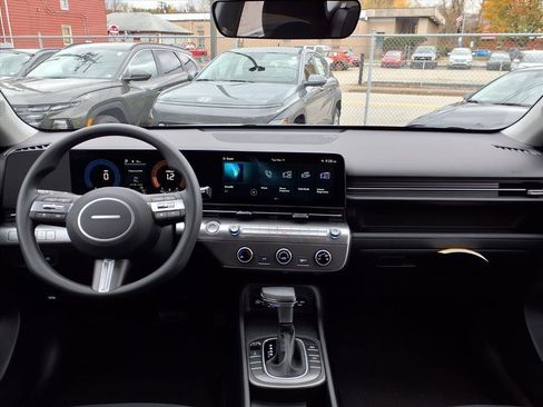 New 2026 Hyundai Kona SE image 7