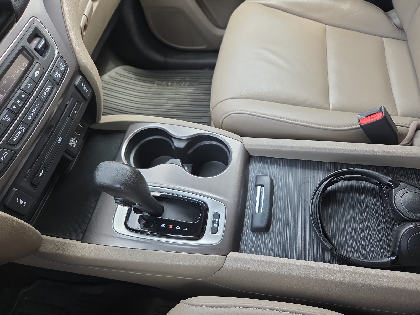Used 2016 Honda Pilot EX-L image 25