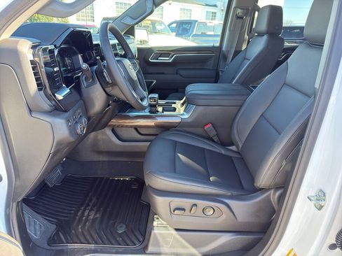 New 2026 Chevrolet Silverado 1500 LT w/ Leather Package image 8