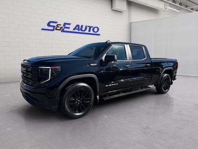 Used 2024 GMC Sierra 1500 Pro w/ Graphite Edition