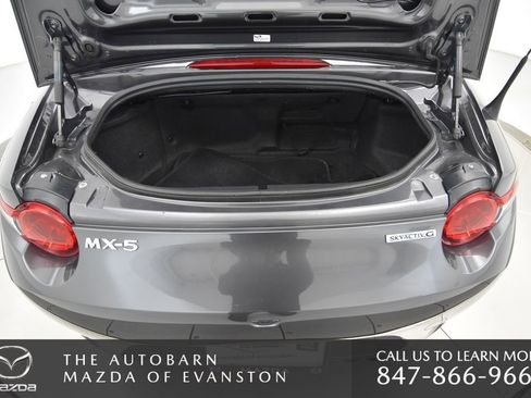 Certified 2022 MAZDA MX-5 Miata Grand Touring RWD image 38