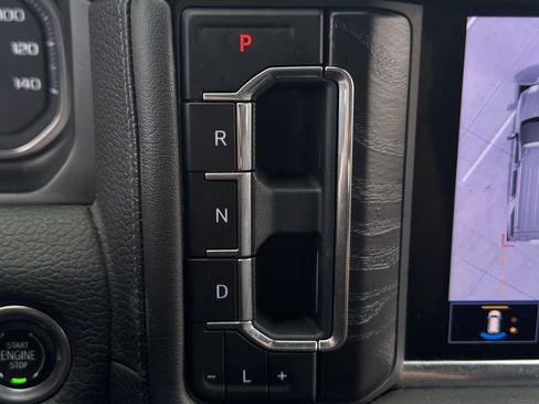 Used 2021 GMC Yukon Denali image 20