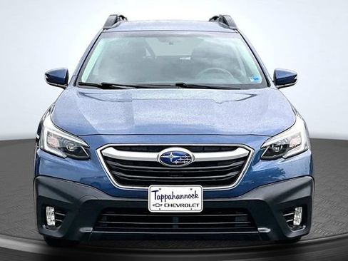 Used 2020 Subaru Outback Premium AWD/4WD image 2