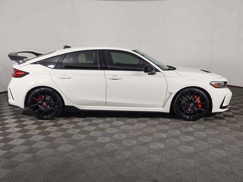 Used 2026 Honda Civic Type R image 18