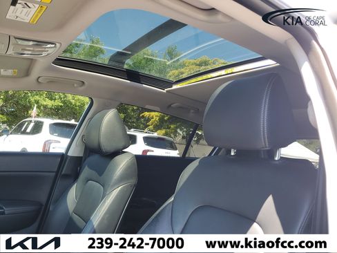 Used 2018 Kia Sportage EX w/ EX Premium Package FWD image 18