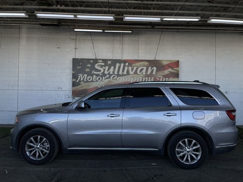 Used 2018 Dodge Durango SXT w/ Quick Order Package 2BB image 2