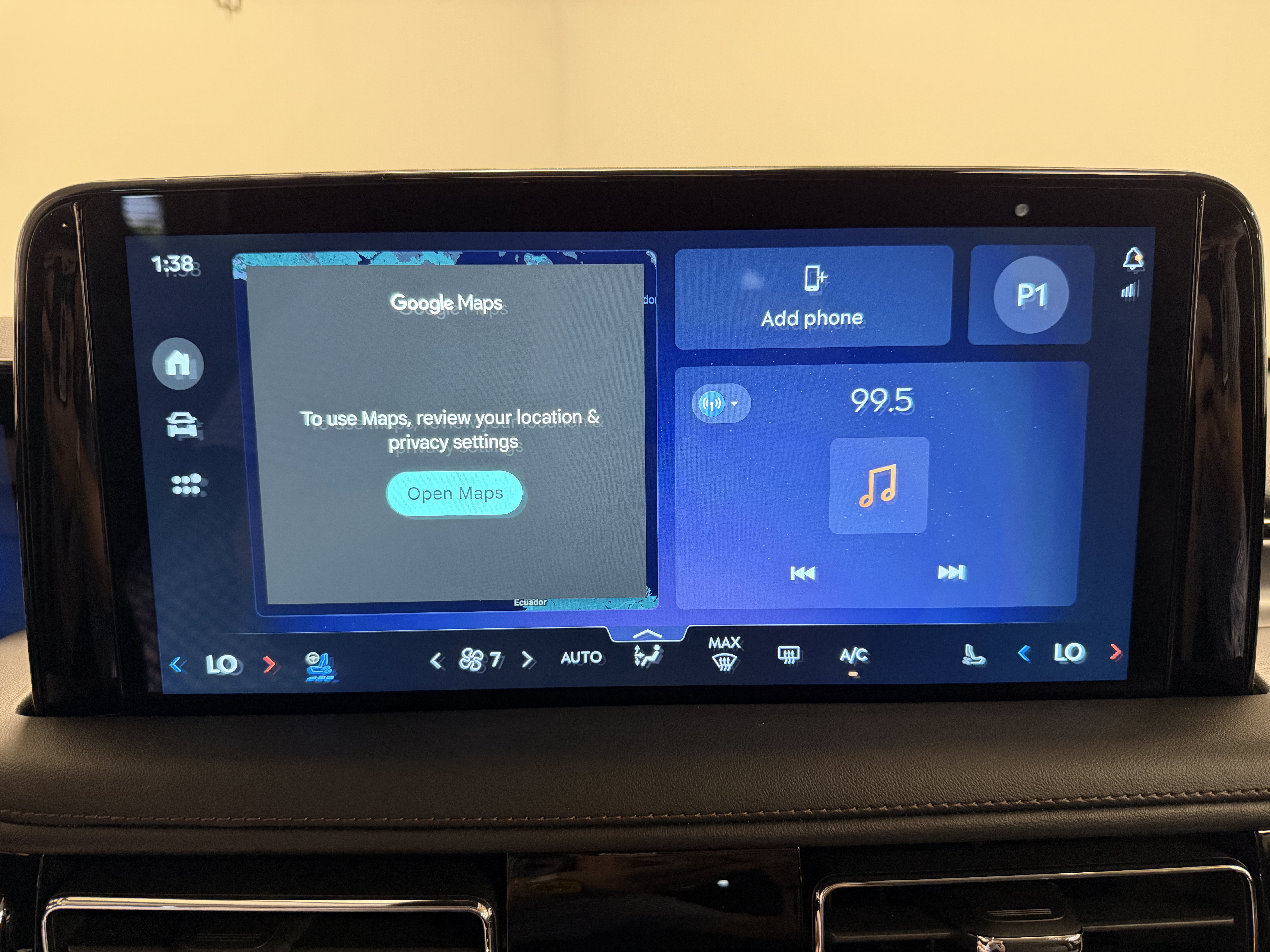 Used 2025 Lincoln Aviator AWD w/ Jet Appearance Package image 7
