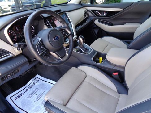 Used 2021 Subaru Outback Limited AWD/4WD image 9