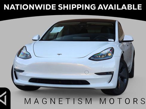 Used 2023 Tesla Model 3 Standard Range RWD image 1