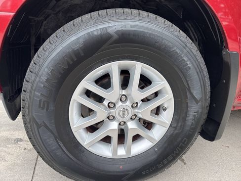Used 2019 Nissan Frontier SV AWD/4WD image 24