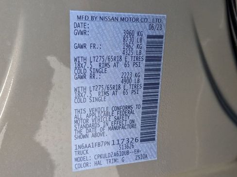 Used 2023 Nissan Titan PRO-4X w/ Pro-4x Convenience Package image 20