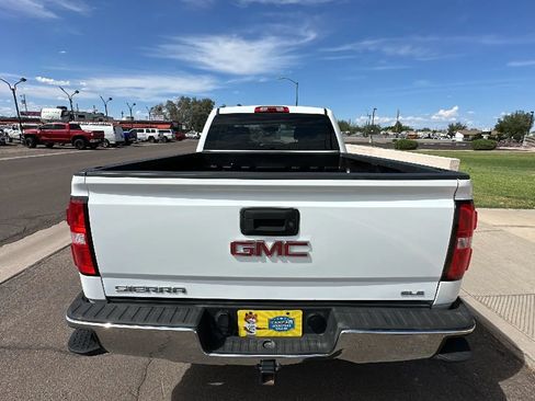 Used 2018 GMC Sierra 1500 SLE w/ SLE Value Package RWD image 3