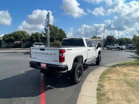New 2025 Chevrolet Silverado 2500 Custom w/ Custom Value Package AWD/4WD image 4
