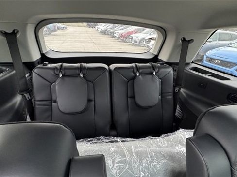 New 2026 Lincoln Aviator AWD w/ Jet Appearance Package image 17