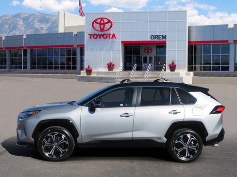 Used 2025 Toyota RAV4 XSE image 6