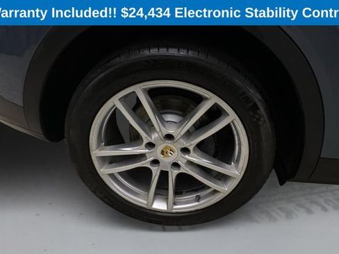 Used 2019 Porsche Cayenne AWD/4WD image 18