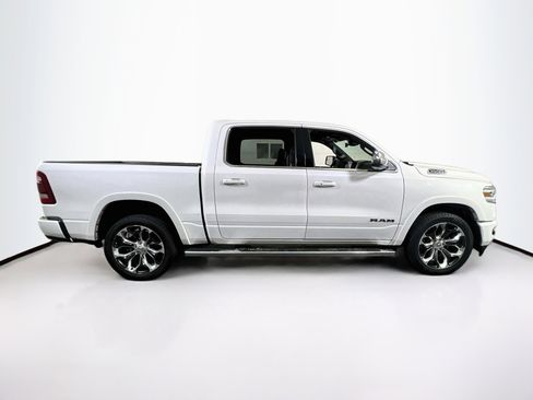 Used 2023 RAM 1500 Limited w/ Body Color Bumper Group AWD/4WD image 4