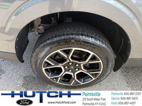 Used 2025 Ford Maverick Lariat w/ 4K Tow Package AWD/4WD image 21