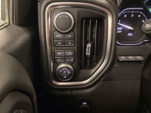 Used 2019 GMC Sierra 1500 AT4 w/ AT4 Premium Package AWD/4WD image 30