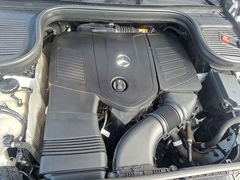 Used 2024 Mercedes-Benz GLE 350 4MATIC image 27