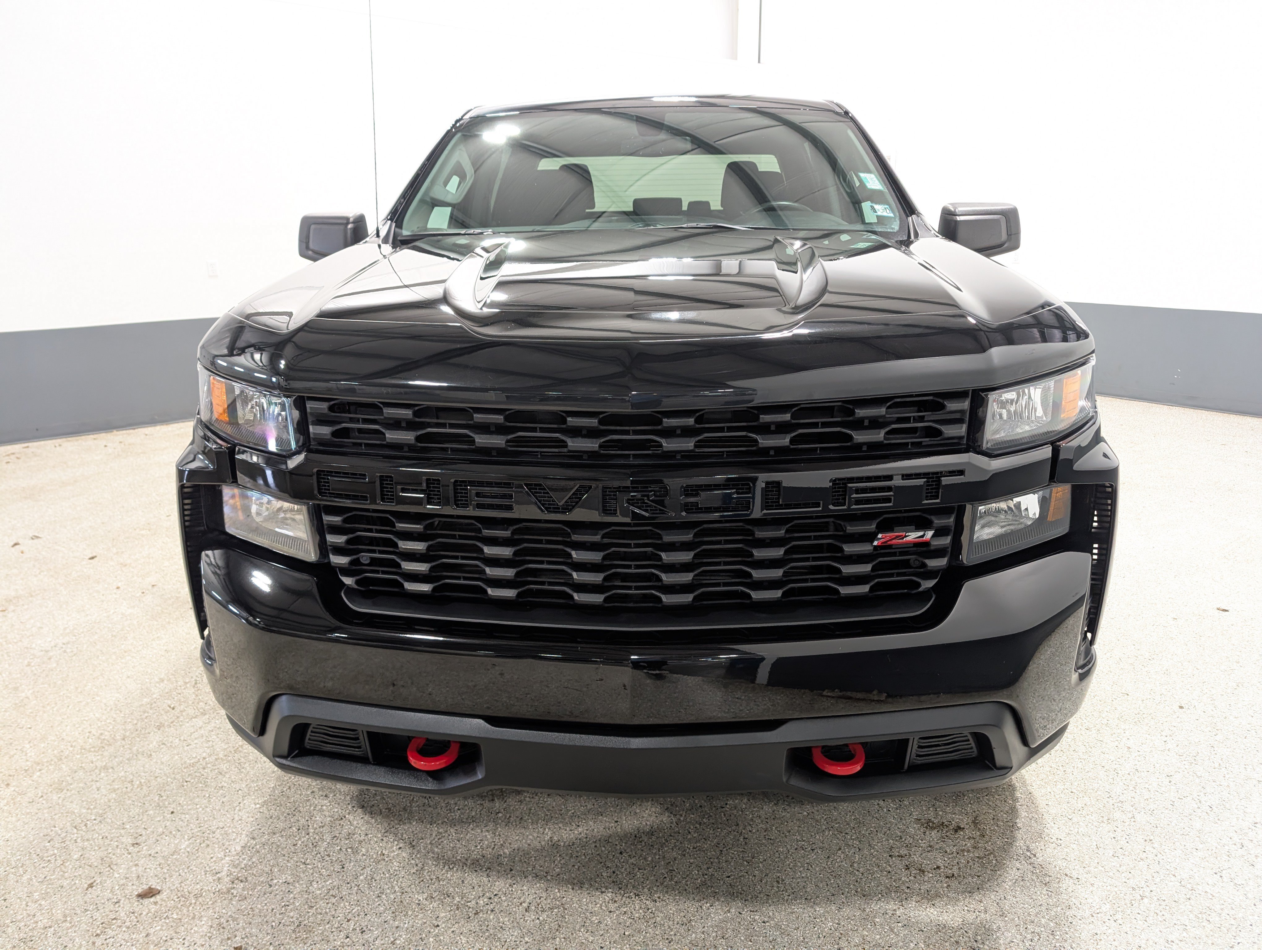 Used 2020 Chevrolet Silverado 1500 Custom Trail Boss w/ Custom Convenience Package AWD/4WD image 8