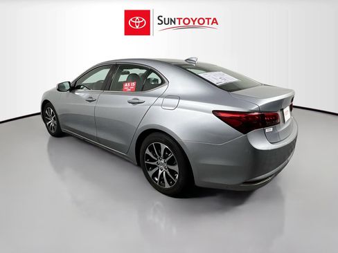 Used 2017 Acura TLX image 6