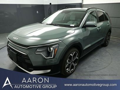 Used 2023 Kia Niro EX Touring