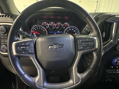 Used 2022 Chevrolet Silverado 1500 RST AWD/4WD image 37