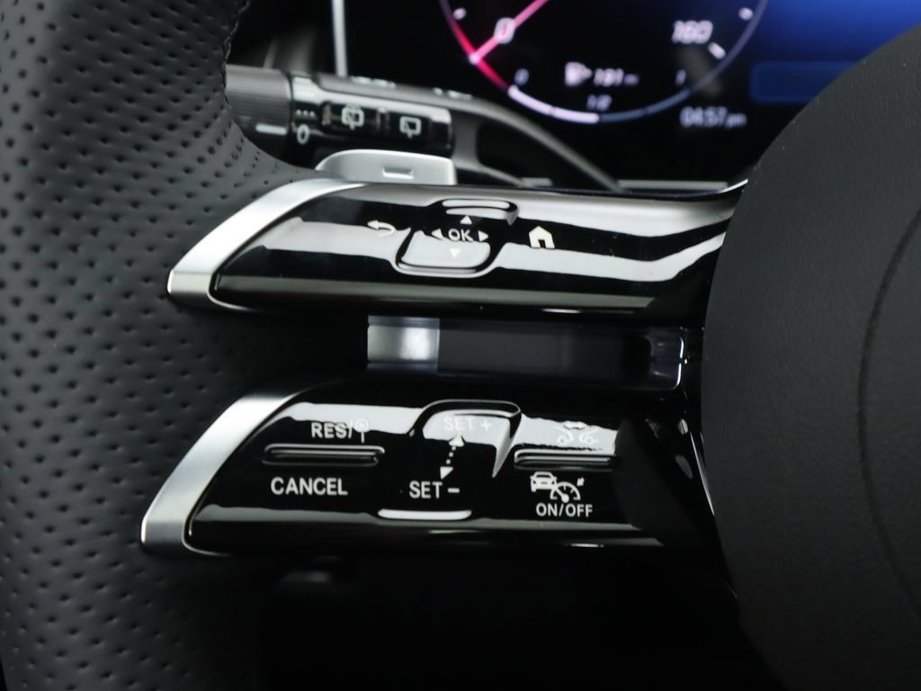 Certified 2026 Mercedes-Benz GLC 300 image 12