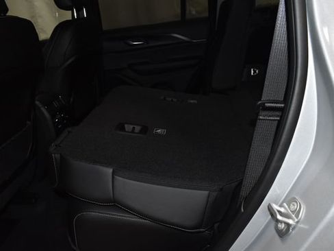 New 2025 Jeep Grand Cherokee Altitude image 29