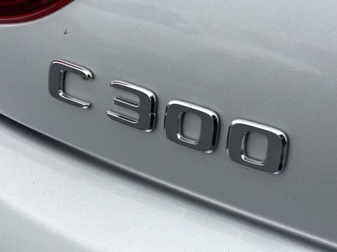 Used 2017 Mercedes-Benz C 300 Cabriolet image 9