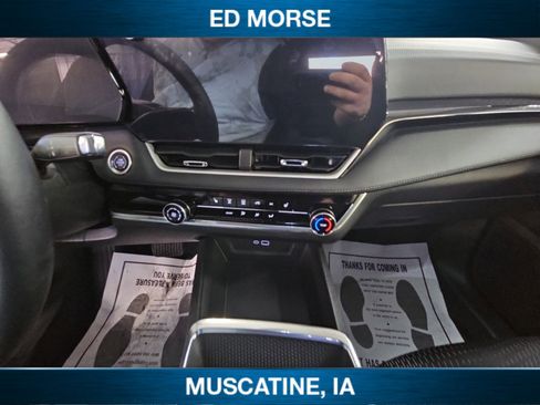 Certified 2025 Chevrolet Equinox LT w/ Safety and Technology Package image 15