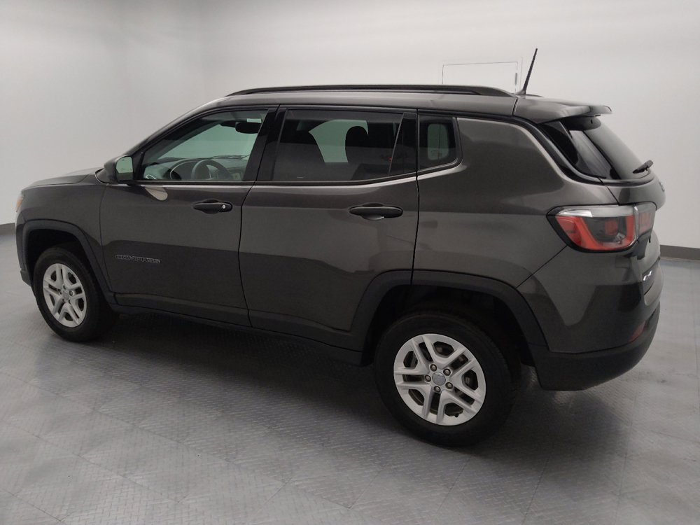 Used 2018 Jeep Compass Sport AWD/4WD image 3