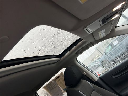 Used 2023 Honda CR-V EX image 24