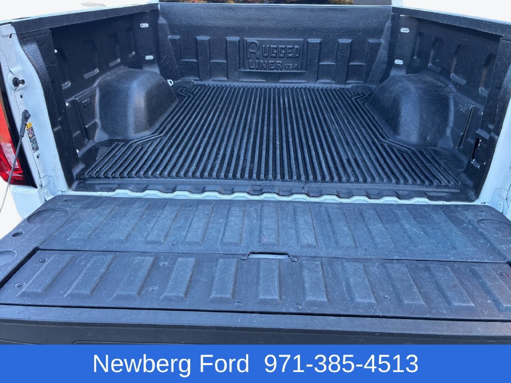 Used 2025 GMC Sierra 1500 SLT AWD/4WD image 13