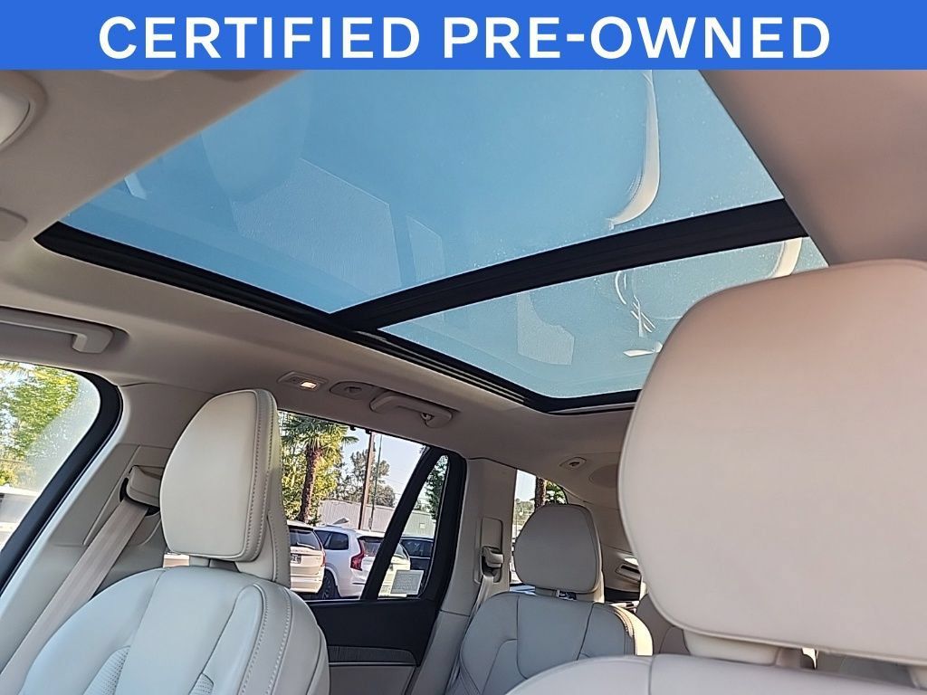 Certified 2024 Volvo XC90 B6 Ultimate w/ Protection Package Premier AWD/4WD image 13