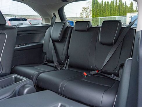 New 2026 Honda Odyssey Elite image 12