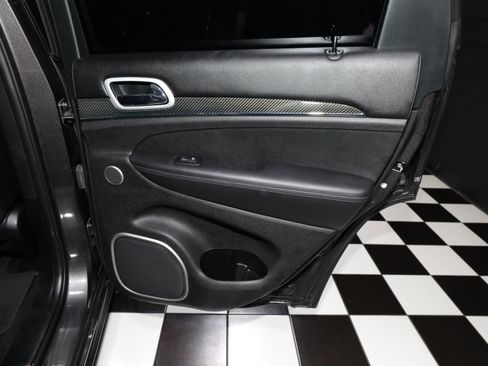 Used 2019 Jeep Grand Cherokee SRT AWD/4WD image 40
