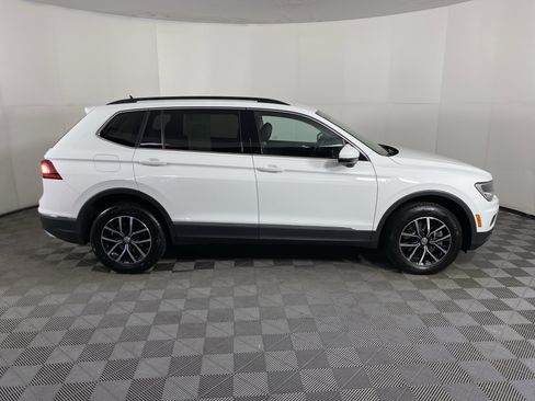 Used 2021 Volkswagen Tiguan SEL image 6