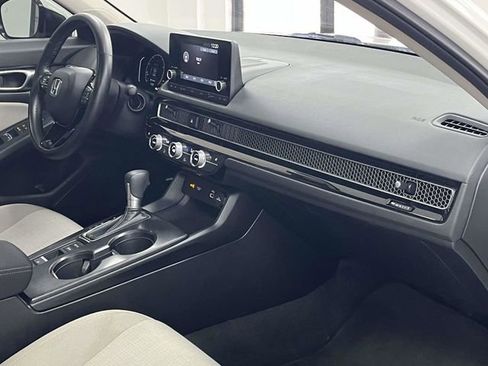 Used 2024 Honda Civic EX image 29